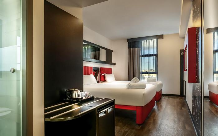 Essence Hotel Carlton