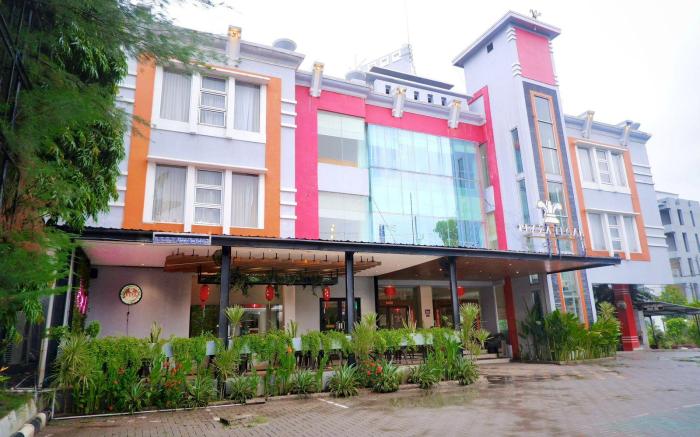 Plaza Hotel Tegal
