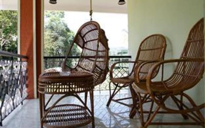 El - Paradiso Home Stay