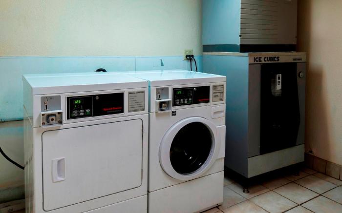 Red Roof Inn Dayton - Fairborn/ Nutter Center