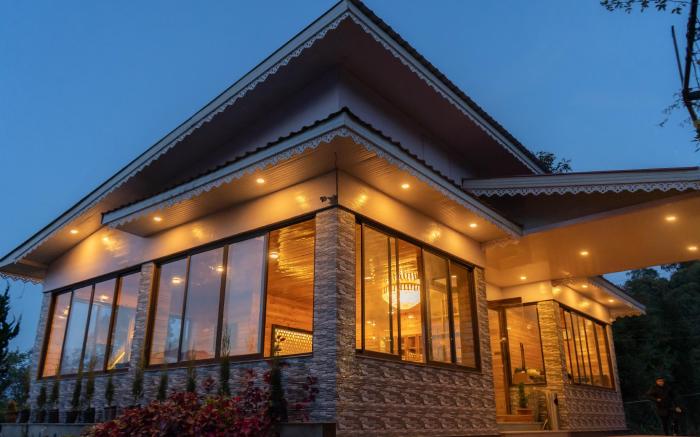 Mandarin Village Resort