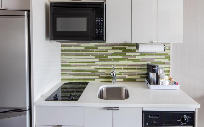 Element New York Times Square West