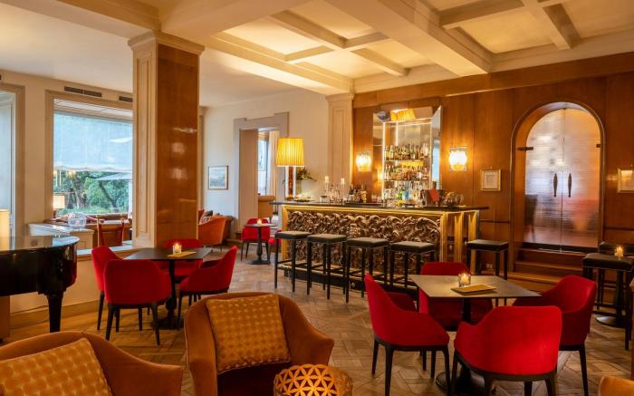 Sina Villa Medici, Autograph Collection