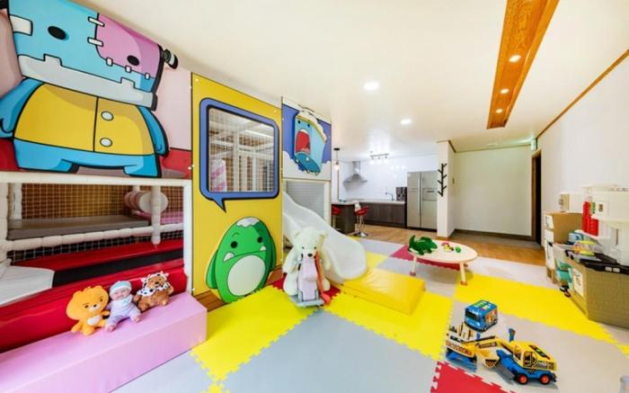 Tongtong kids poolvilla