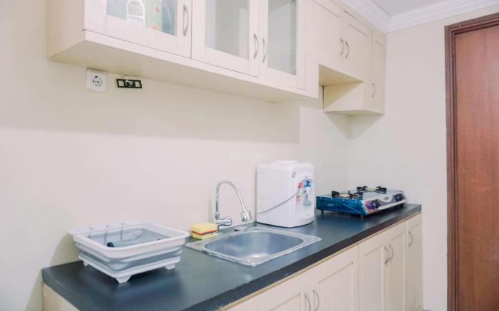 Well Apt 2BR at Grand Palace Kemayoran By Travelio