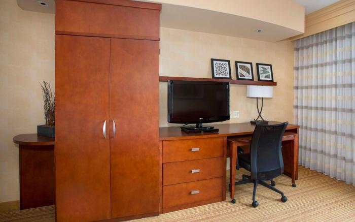 Courtyard by Marriott Boston-South Boston
