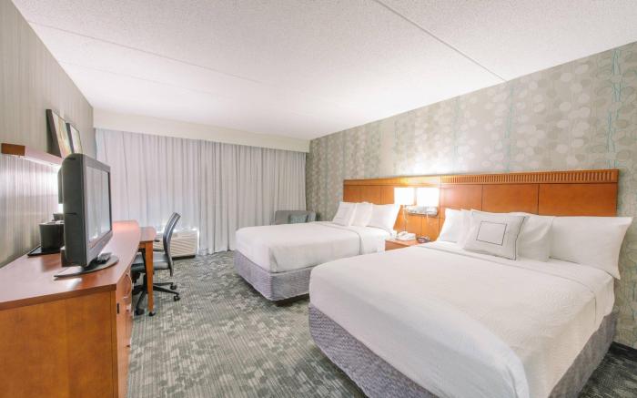 Courtyard Nashua