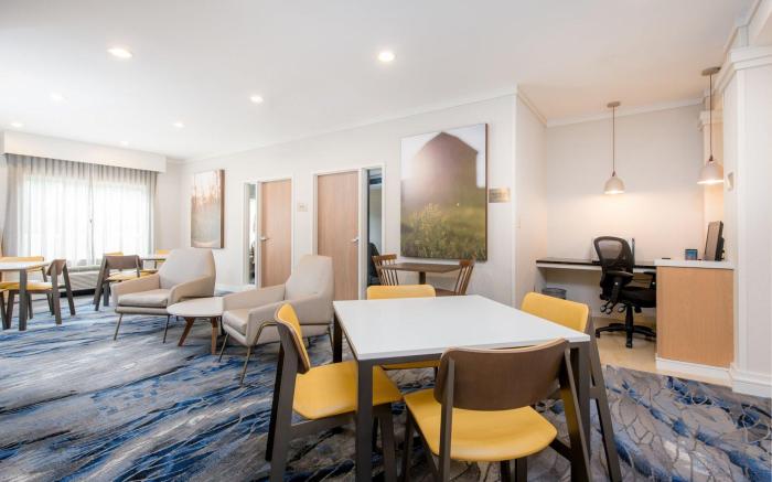 Fairfield Inn & Suites Brunswick