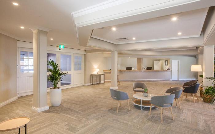 The Marina Hotel - Mindarie