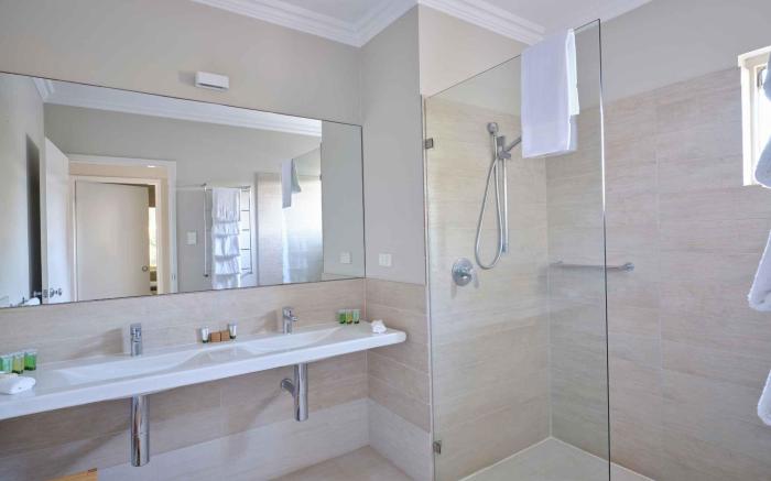The Marina Hotel - Mindarie