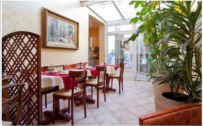 Hotel Poussin