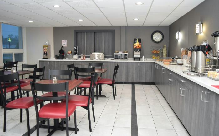 Red Roof Inn Batavia