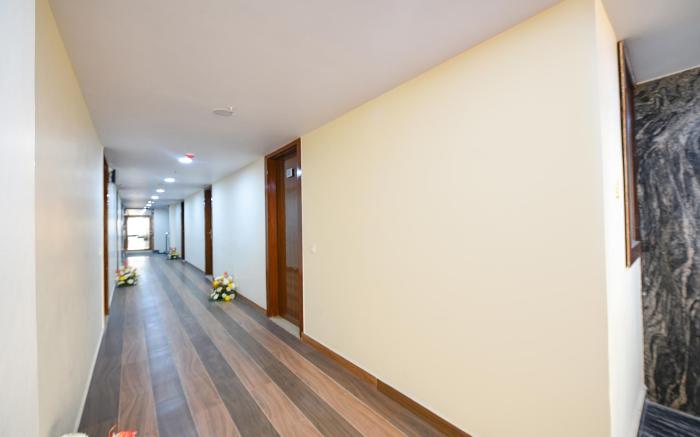 FabHotel Mona International