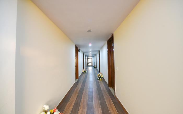 FabHotel Mona International