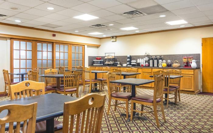 Red Roof Inn Ashtabula - Austinburg