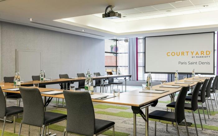 Courtyard by Marriott Paris Saint Denis