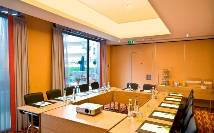 Courtyard by Marriott Paris Saint Denis