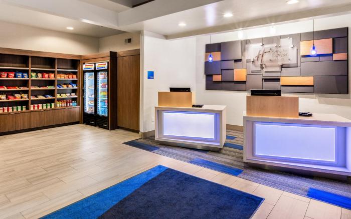 Holiday Inn Express Hotel & Suites Oroville Southwest By IHG