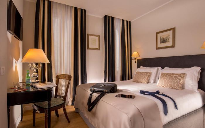 Monte Cenci Hotel