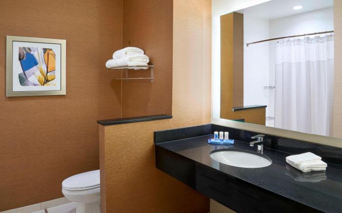 Fairfield by Marriott Inn & Suites Niagara Falls