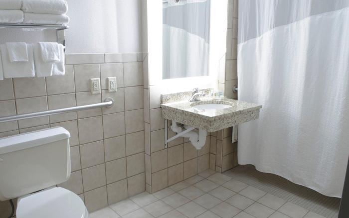 Holiday Inn Fargo By IHG