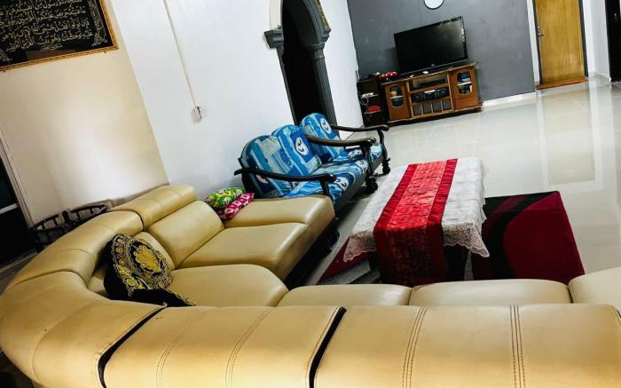 Dyza Ainun Homestay di GONG BADAK (MUSLIM ONLY)