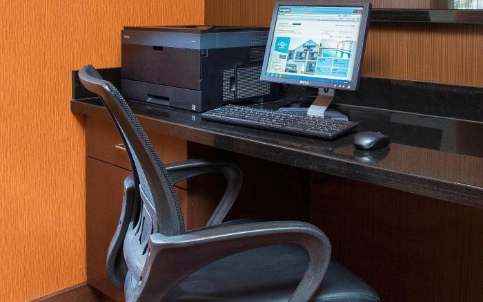 Fairfield Inn & Suites Terre Haute