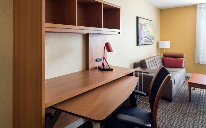 TownePlace Suites by Marriott Los Angeles LAX/Manhattan Beach