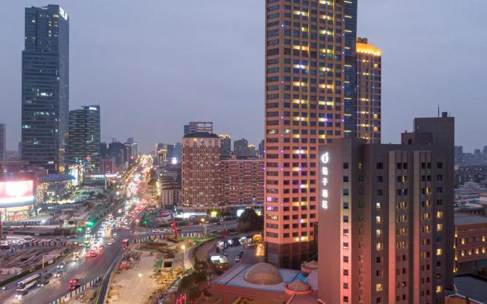 Orange Hotel Nantong Yuanrong Plaza
