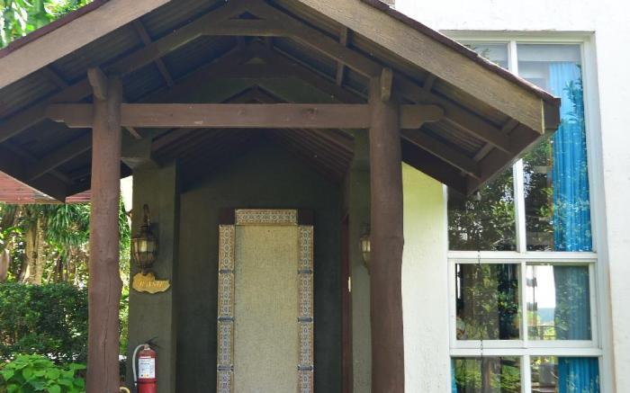 WEST 35 ECO MOUNTAIN RESORT