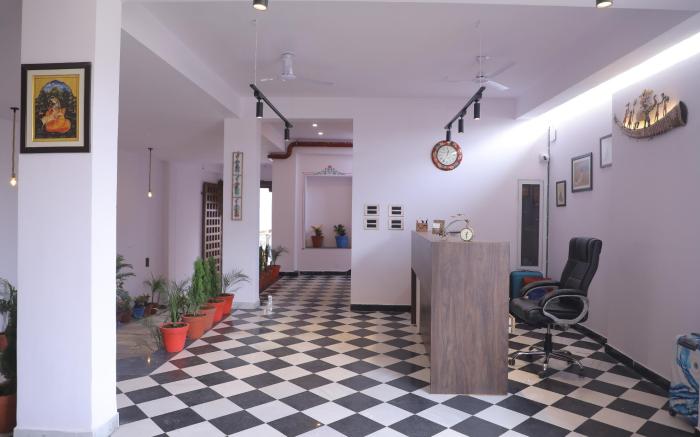 DERA PICHOLA- A Lake Facing Boutique Hotel