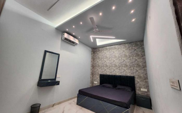 Hotel O MG HOTEL