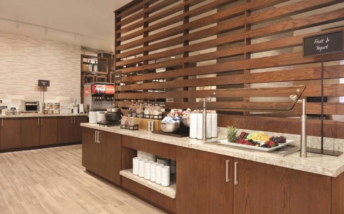 Embassy Suites by Hilton South Jordan Salt Lake City