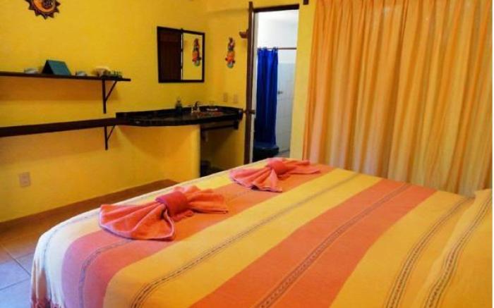 HOTELITO SWISS OASIS, Playa Zicatela - Adults Only - No Groups - Kitchen