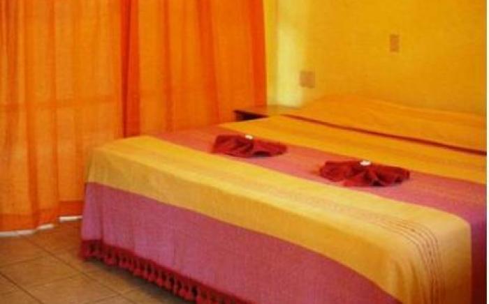 HOTELITO SWISS OASIS, Playa Zicatela - Adults Only - No Groups - Kitchen