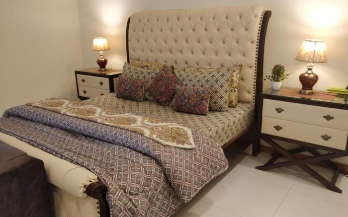 Comfy Inn Guest House 