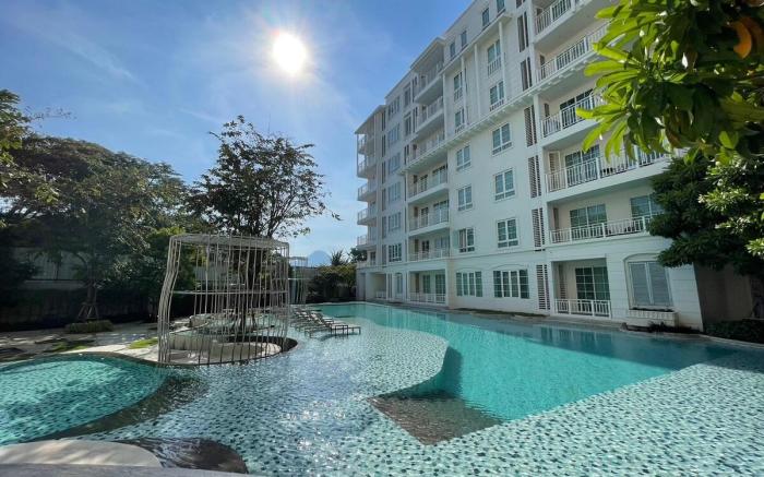 Summer  Hua Hin (Near the beach & Cicada Market)