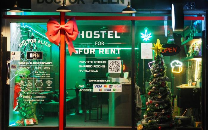 Doctor Alien Hostel