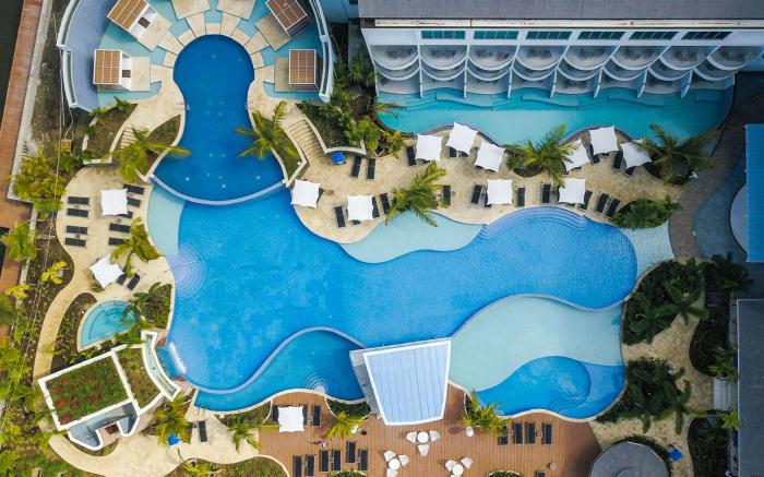 The Harbor Club St. Lucia, Curio Collecton by Hilton