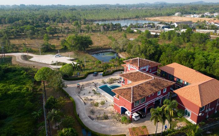 Hacienda Resort - Mae Phim