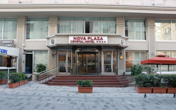 Nova Plaza Crystal Hotel