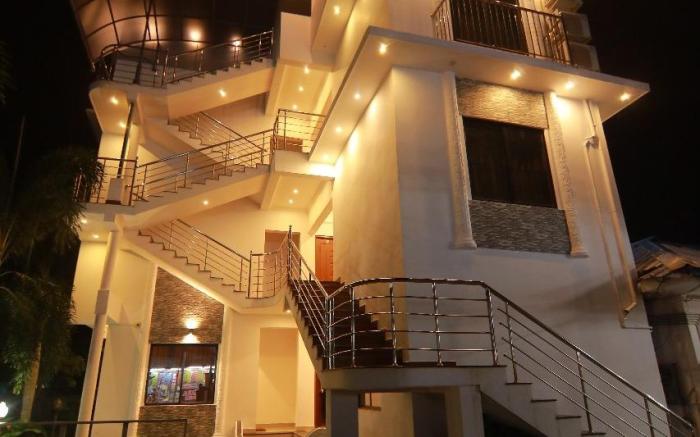 Diamond Residency