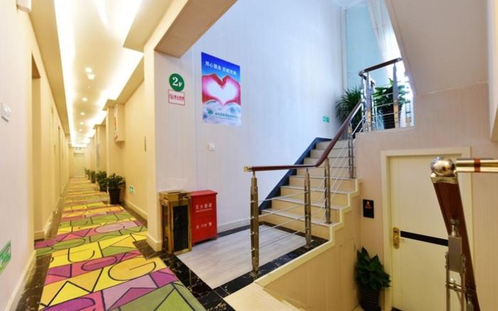 Shell Hotel Shanghai Baoshan Hutai Road Branch