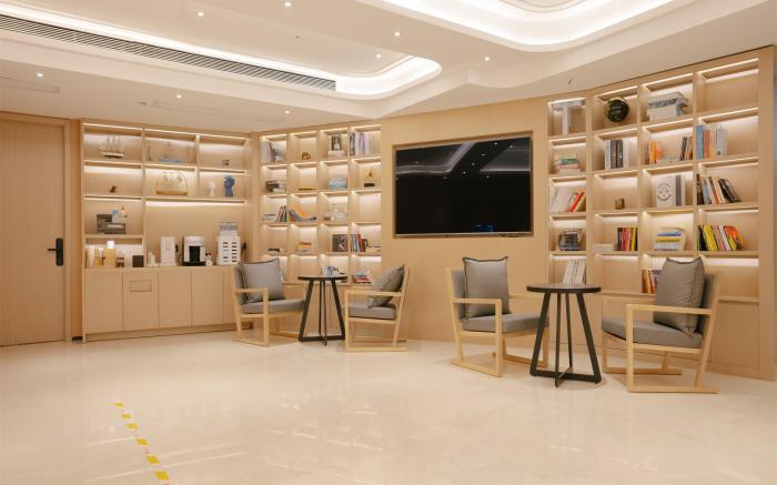 Starway Hotel Xinyang Normal University