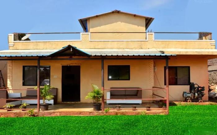 Savitri Bungalow