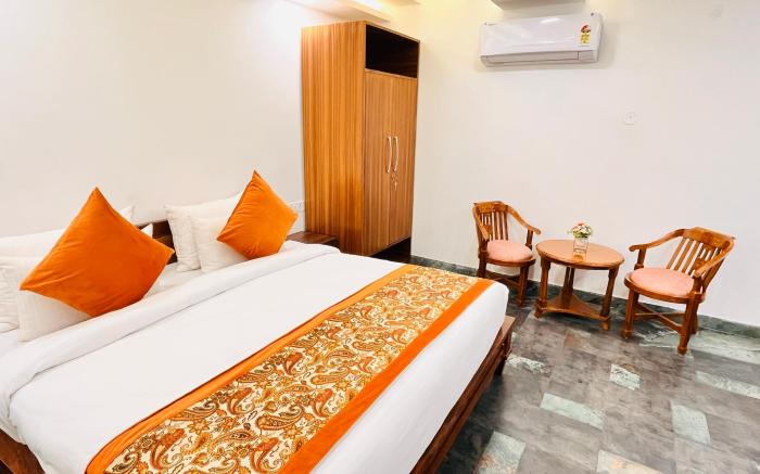 Hotel Green Galaxy - Green Park South Delhi