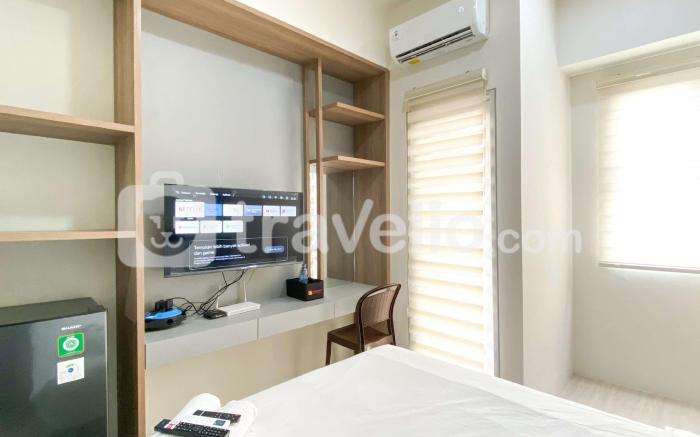 Well Studio Transpark Juanda Bekasi By Travelio