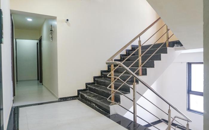 FabHotel Emersion Residency - Nr. Dnyanjyoti Savitribai Phule Udyan