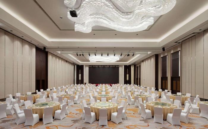 Days Hotel by Wyndham Fangchenggang Bailang Beach