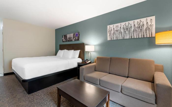 Sleep Inn & Suites Wisconsin Dells - Lake Delton